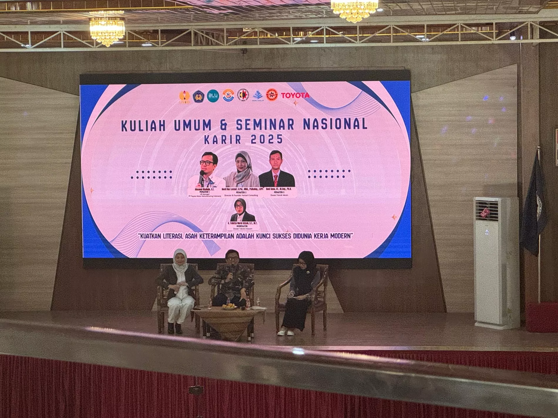 Hantari Consulting Bersama TMMIN Dorong Mahasiswa UNSIKA Siap Hadapi Dunia Kerja Masa Depan